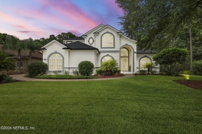 7857 Mount Ranier Drive, Jacksonville, FL