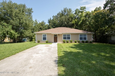 423 South Boulevard, Macclenny, FL