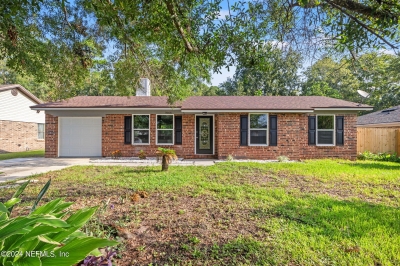 7665 Gregory Drive, Jacksonville, FL