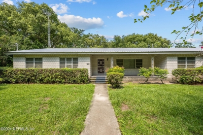 201 Cedar Avenue, Palatka, FL