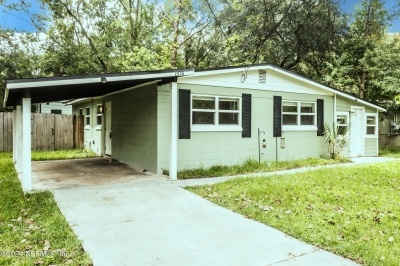 2556 Red Robin Drive, Jacksonville, FL