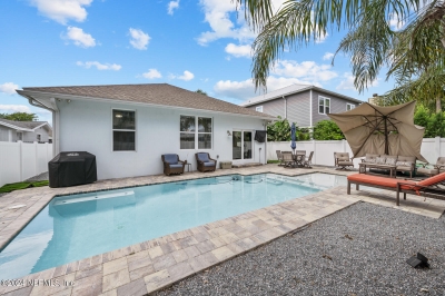 455 Lower 8th Avenue, Jacksonville Beach, FL