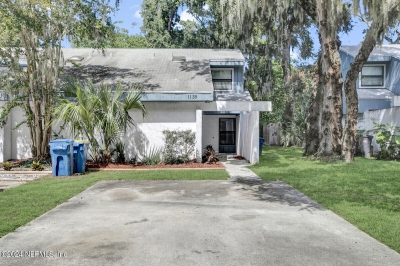 1135 Mayport Landing Circle, Jacksonville, FL