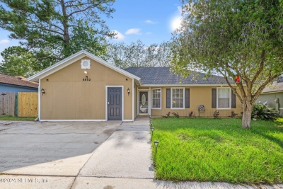 6952 Huntington Woods Circle, Jacksonville, FL