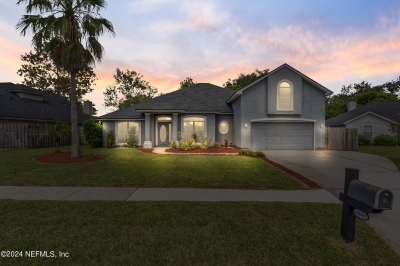 5647 Baxter Lake Drive, Jacksonville, FL