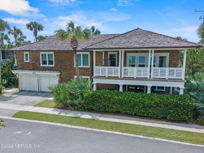 698 Beach Avenue, Atlantic Beach, FL