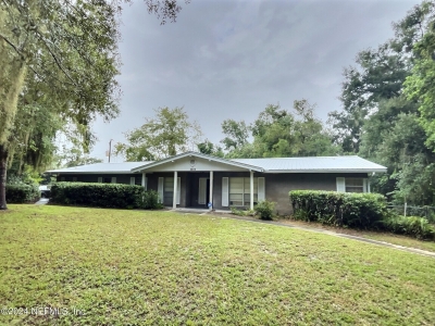 1800 Laurel Street, Palatka, FL