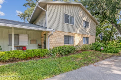 1235 The Grove Road, Orange Park, FL