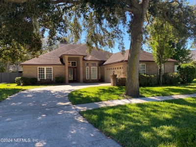 13558 Osprey Point Drive, Jacksonville, FL