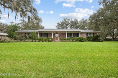 6825 Seneca Avenue, Jacksonville, FL