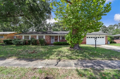 8606 Brierwood Road, Jacksonville, FL