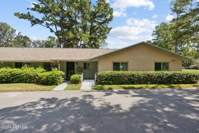 1213 The Grove Road, Orange Park, FL