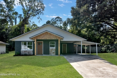 605 S West Street, Green Cove Springs, FL