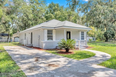 8911 9th Avenue, Jacksonville, FL