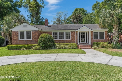 4542 Pinewood Avenue, Jacksonville, FL