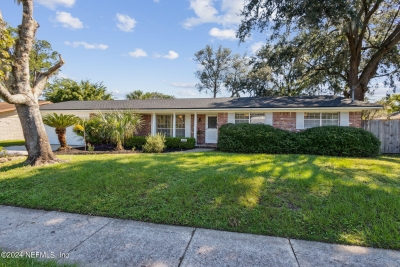 8605 Lincolnshire Road, Jacksonville, FL