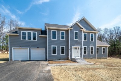 4 Copper Drive, Medway, MA 