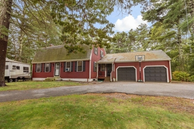 925 Long Pond Road, Plymouth, MA 