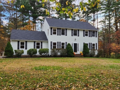 3 Country Club Road, Sterling, MA 