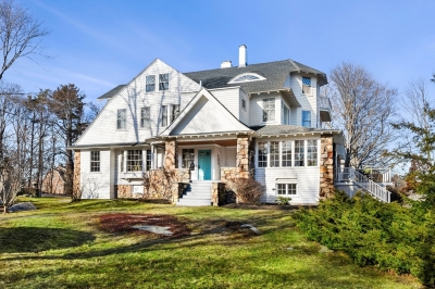 15 Brier Road, Gloucester, MA