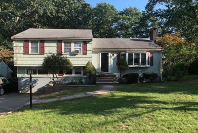 82 Daly Dr. Ext, Stoughton, MA 