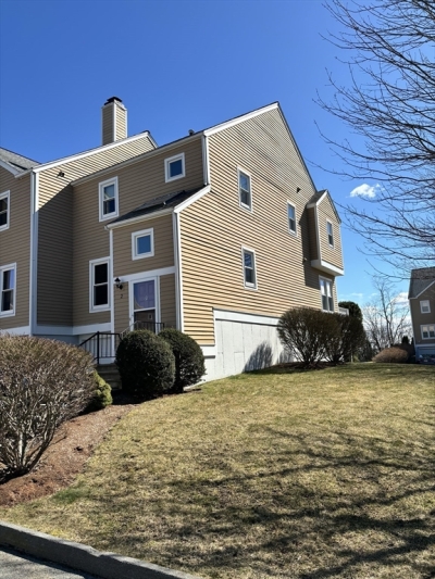 2 Camelot Drive, Worcester, MA 