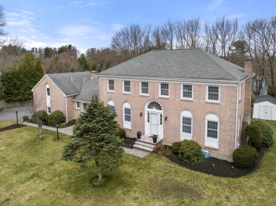 4 Blueberry Hill Road, Andover, MA 