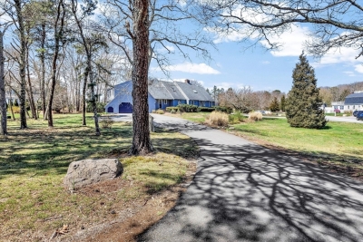 24 Fiddlers Cove Road, Falmouth, MA