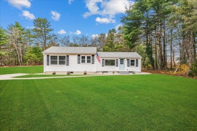 159 Carver Road, Plymouth, MA
