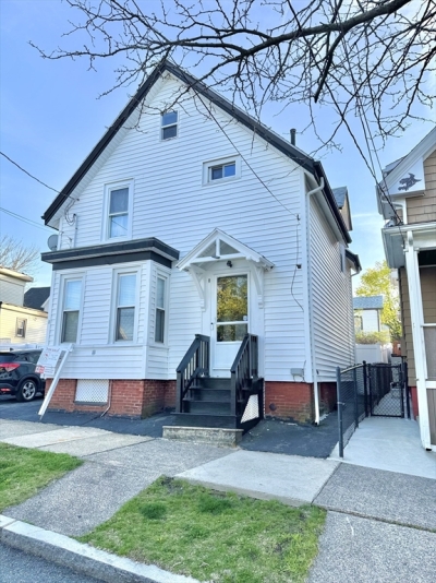 8 Union Pl, Lynn, MA