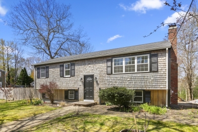 309 Long Pond Road, Plymouth, MA 