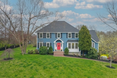 15 Mansfield Road, Middleton, MA 