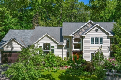 5 Girard Road, Winchester, MA