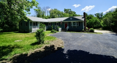 1 Freetown Street, Lakeville, MA