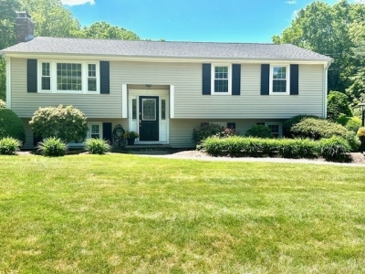 41 Worrall Road, Plymouth, MA