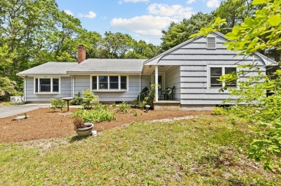 1104 Long Pond Road, Plymouth, MA 