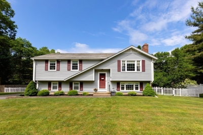 29 Worrall Road, Plymouth, MA 