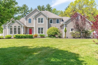 54 Mary Lou Court, Raynham, MA