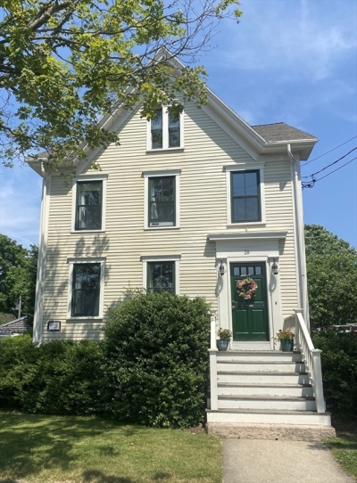39 Fort Street, Fairhaven, MA