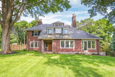 21 Metacomet Road, Newton, MA