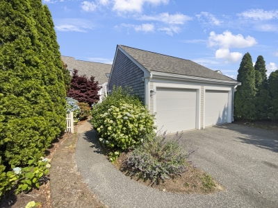 17 Pinchion Vale, Plymouth, MA 