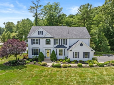 120 Telegraph Hill Road, Marshfield, MA