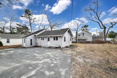 74 Glen Charlie Road, Wareham, MA