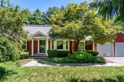 6 Davelin Road, Wayland, MA