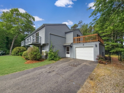 10 Holly Circle, Bourne, MA