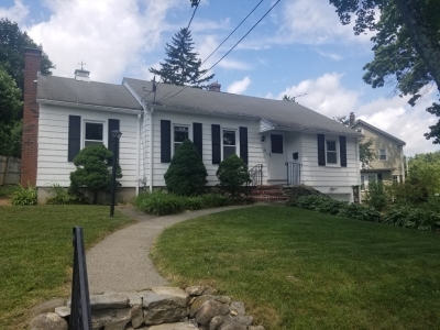 137 Quinapoxet Lane, Worcester, MA