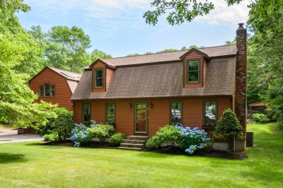 42 Crabtree Road, Plymouth, MA