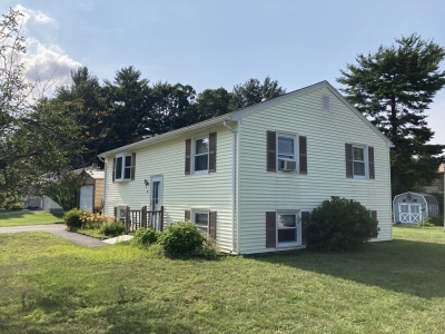 20 Crestwood Circle, Westfield, MA