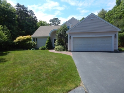51 Mountain Hill Road, Plymouth, MA