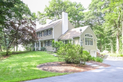 27 Spywood Road, Sherborn, MA